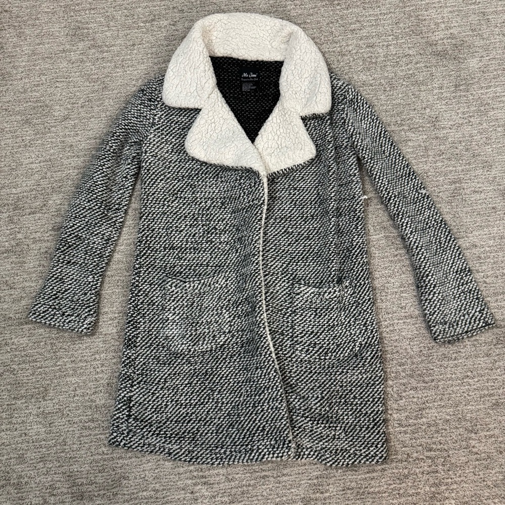 Women’s Sherpa Collar Knit Coat – Size S – Cozy & Stylish